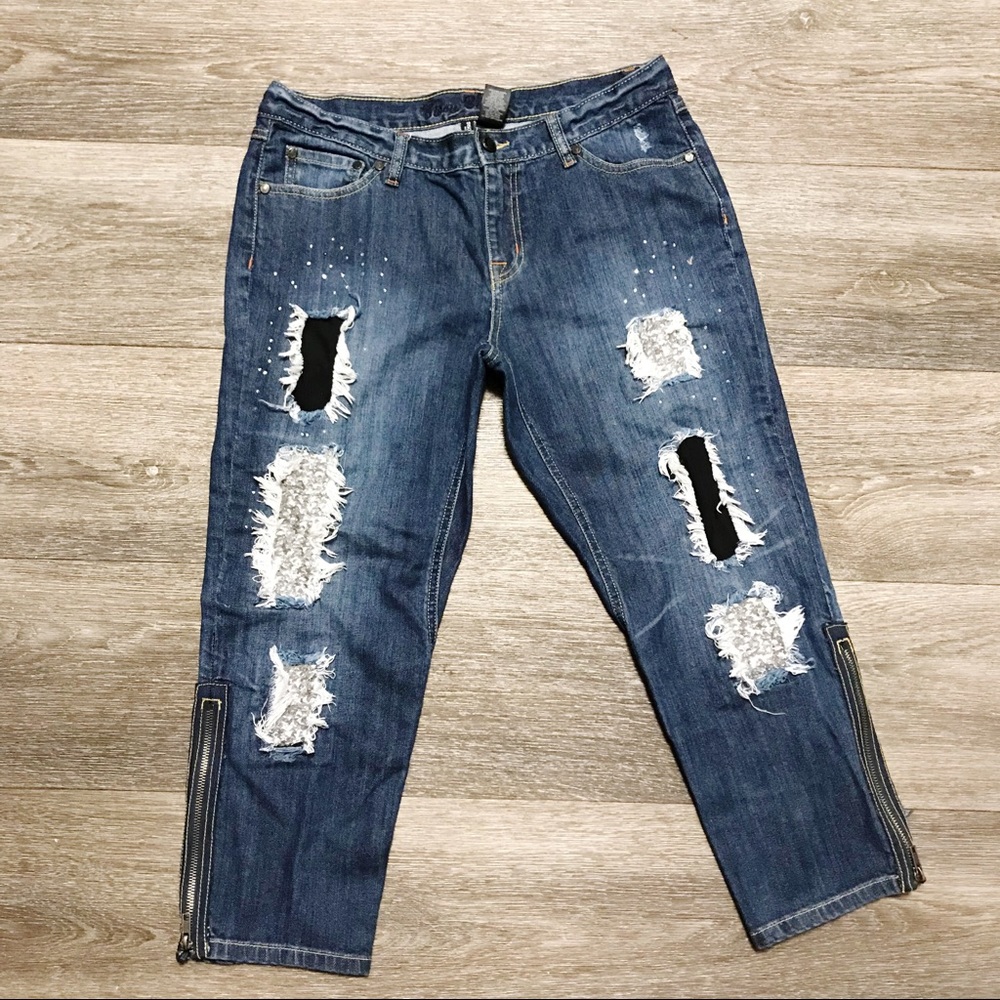 Bisou Bisou Embellished Denim Capris Sequins
